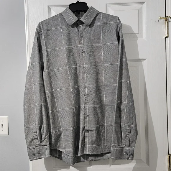 Sale: Men’s Express Stretch Dress Shirt - X-Large - Picture 2 of 7